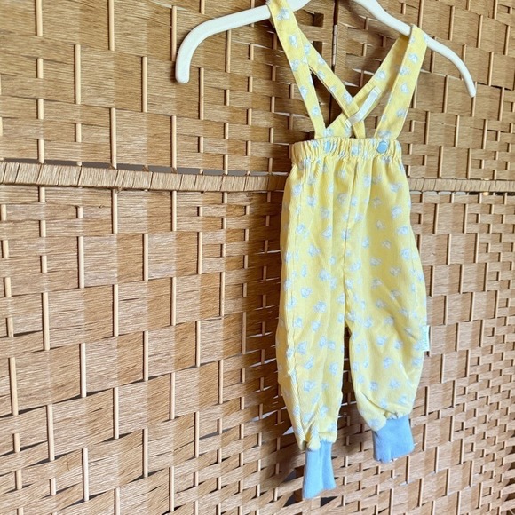 Peter Rabbit & Friends Baby 6 Months Overall Yellow / Baby Blue Duck Overalls - Picture 10 of 14